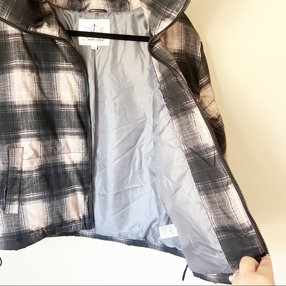 Boundless North Perfect Plaid Puffer Jacket Black Tan S NWT - Picture 9 of 15
